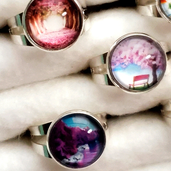 Cottage by the sea adjustable silver cabachon rings. - Picture 2 of 4